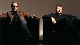 Kolaborasi The Chemical Brothers dan Beck dalam 'Wide Open'