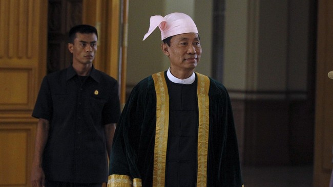 Aung San Suu Kyi menyatakan partainya beraliansi dengan mantan ketua partai USDP yang berkuasa menjelang pemilihan umum penting di Myanmar.