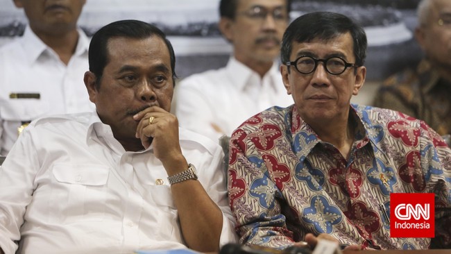 PDIP menyebut tak mengevaluasi Menhukham Yassona yang tak melaporkan pasal kontroversial UU MD3. Ia bahkan dianggap telah menjalankan fungsi dengan baik.
