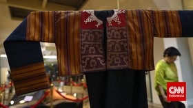 Kekayaan Tenun dan Songket Nusantara di Museum Tekstil
