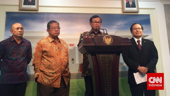 Presiden Jokowi menyebut, dirinya hanya fokus untuk bekerja dan akan mengabaikan pernyataan yang tidak menyelesaikan persoalan.
