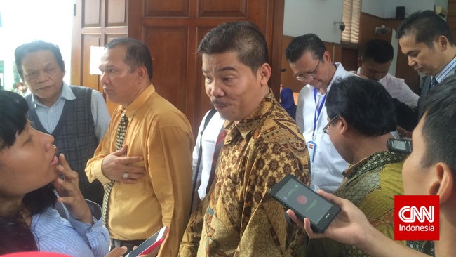 Kuasa hukum OC Kaligis memastikan kliennya akan hadir dalam sidang perdana yang akan digelar di Pengadilan Tipikor, Kamis (20/8) pagi ini.
