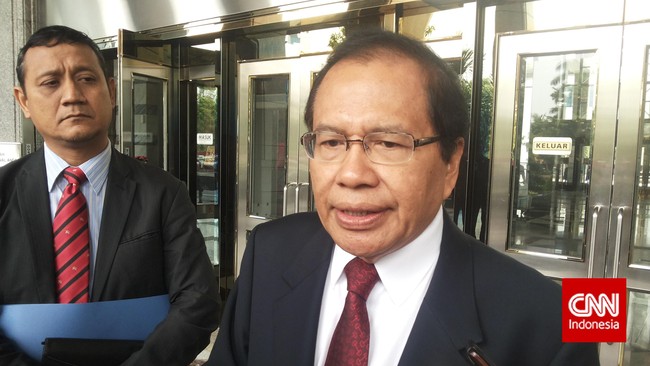 Pemerintah menurut Menko Kemaritiman Rizal Ramli juga perlu memikirkan menyediakan jaminan bagi investor proyek pembangkit listrik.