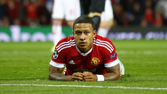 Memphis Depay dibesarkan oleh PSV Eindhoven, namun ia tak ragu untuk melakukan perayaan bila berhasil mencetak gol di Stadion Philips.