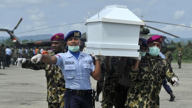 Jenazah akan segera diidentifikasi Tim DVI Polri di RS Bhayangkara Jayapura sebelum diserahkan kepada keluarga.