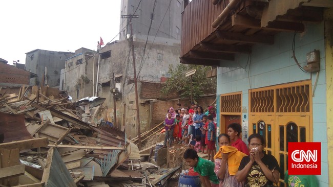 Besar kemungkinan wilayah Bukit Duri menjadi target penggusuruan berikutnya dalam program normalisasi Kali Ciliwung.