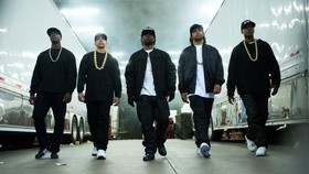 Warga Compton Malah Tak Bisa Tonton 'Straight Outta Compton'