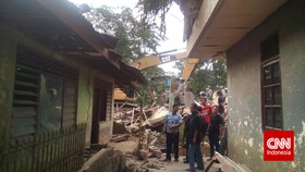 300 Rumah Sudah Rata Dengan Tanah di Kampung Pulo