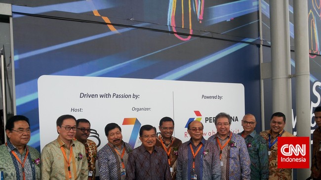 Setelah tak lagi mendukung Indonesia International Motor Show (IIMS), Gaikindo enggan pasang target penjualan di Gaikindo Indonesia International Auto Show.