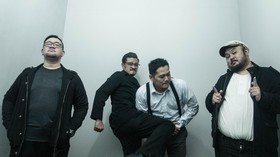 SORE Belajar Masak di 'Rubber Song'