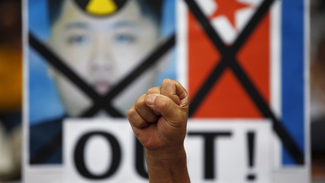 Pemerintah Indonesia menyampaikan keprihatinan mendalam atas uji coba bom hidrogen yang dilakukan oleh Korea Utara pada Rabu (6/1).