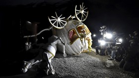 Bongkaran Dismaland akan Disumbangkan untuk Pengungsi