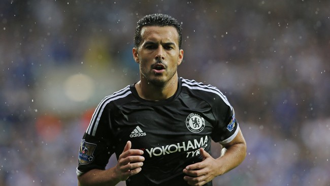 Pedro mencetak satu gol pada babak pertama pertandingan debutnya bersama Chelsea di Liga Inggris.