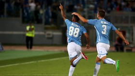 Lazio Taklukkan Bologna 2-1