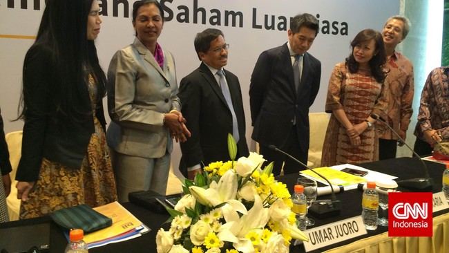 Untuk menjalankan amanat pemegang saham, BII bakal meminta persetujuan dari Menteri Hukum dan Hak Asasi Manusia, serta regulator terkait.
