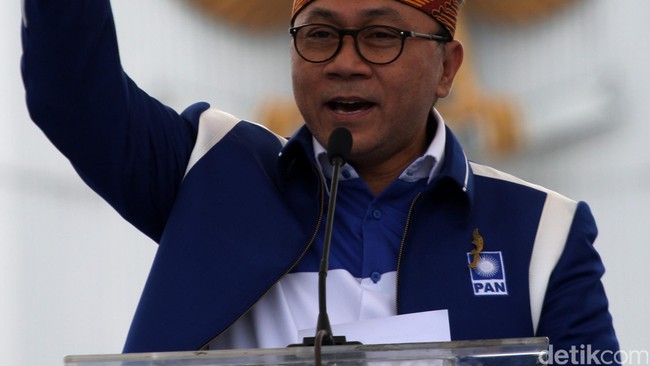 Politikus PAN Muslim Ayub meyakini Presiden Jokowi mengetahui siapa kader tepat untuk membantunya soal isu reshuffle Jilid II. 