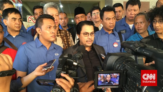 RJ Lino, kata Malik Bawazier, menyebut SP JICT 'bandit musuh negara' karena menolak perpanjangan kontrak konsesi Hutchison Port Holding.