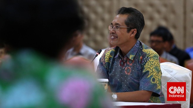 Dugaan suap MAXpower mirip dengan kasus suap proyek PLTU dari perusahaan Amerika Serikat Alstom Power kepada politikus PDIP Emir Moeis pada 2004.