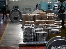 Jurus Industri Baja Hadapi Pandemi dan New Normal
