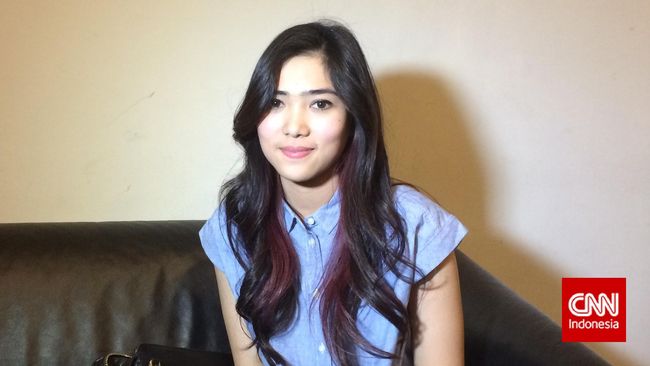 Isyana Sarasvati diketahui baru saja melaporkan pajak penghasilannya ke kantor pajak Bandung Cicadas, namun aksinya itu justru mengundang godaan dari netizen.