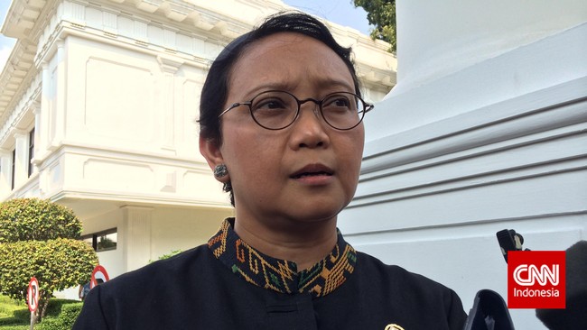 Kementerian Luar Negeri RI menyiapkan pengacara untuk Suparto, WNI asal Situbondo yang diduga diculik di Riyadh, Arab Saudi, September lalu.