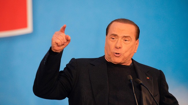 Presiden dan pemilik AC Milan, Silvio Berlusconi, dikatakan telah kehilangan arah dalam membangun kembali AC Milan dari titik nol.