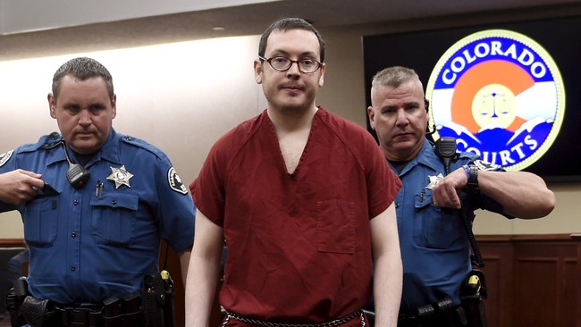 James Holmes yang menjuluki dirinya Joker menembak mati 12 orang dan melukai 70 lainnya di dalam sebuah bioskop yang tengah memutar film Batman 2012 lalu.