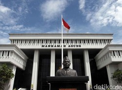 MA Kabulkan Uji Materi PKPU ICW terkait Eks Koruptor Nyaleg
