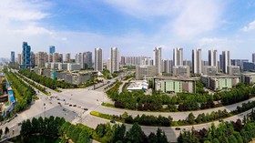 Gedung Pencakar Langit di China Goyang, Pengunjung Panik