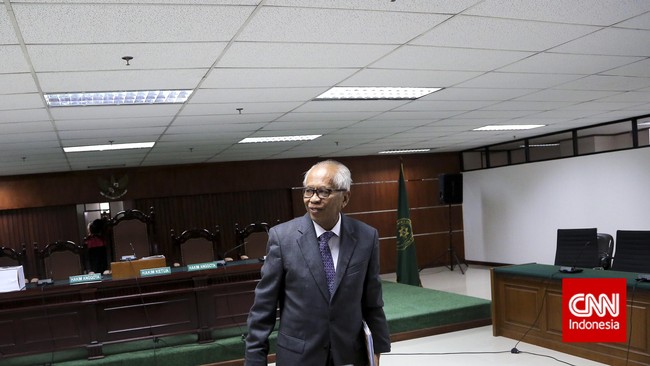 Pelaksana Tugas Wakil Ketua KPK Johan Budi Sapto Pribowo tak keberatan sedikitpun bila UU KPK dipersoalkan.