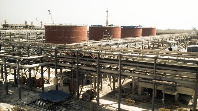 PT Pertamina (Persero) menargetkan bisa menyedot minyak sampai 74 ribu barel per hari (bph) dari Lapangan Banyu Urip, Blok Cepu mulai tahun depan.