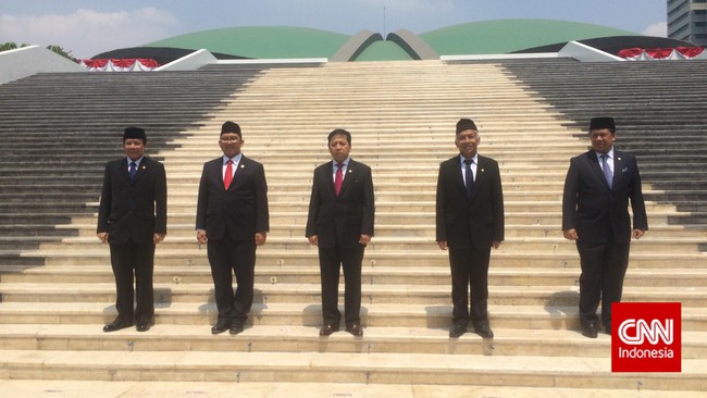 Wakil Ketua DPR Fahri Hamzah menilai TPP hanya akal-akalan AS untuk menguasai Asia Pasifik di tengah dominasi perdagangan China.