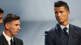 Bosman: Messi dan Ronaldo Patut Berterima Kasih pada Saya