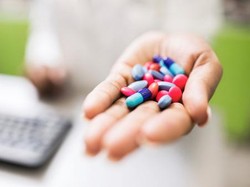 RI Dibayangi Silent Pandemic, 80 Persen Warga Konsumsi Antibiotik Tanpa Resep