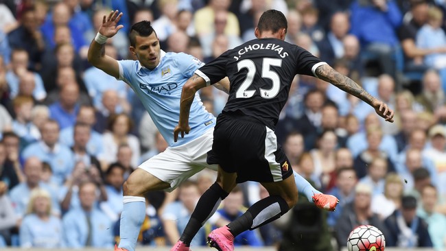 Manchester City mendominasi penuh pertandingan melawan Watford dan menciptakan sejumlah peluang namun belum berhasil mencetak gol di babak pertama.