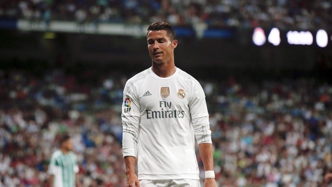Real Madrid berhasil menang besar 5-0 atas tamunya, Real Betis namun Cristiano Ronaldo tidak berhasil ikut serta dalam pesta gol tersebut.