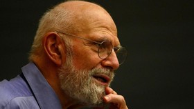 Penulis dan Ahli Saraf Oliver Sacks Meninggal Dunia