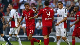 Munich Bantai Leverkusen 3-0