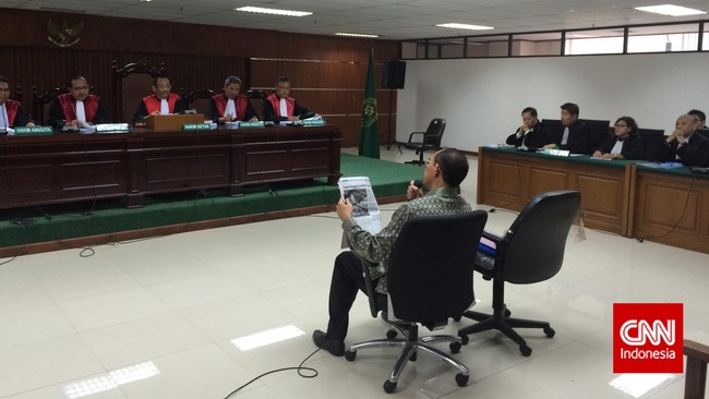 Bekas Menteri Agama era SBY tersebut mencurigai Mantan Menpera Suharso Monoarfa yang lebih dulu mengetahui penetapan tersangka sebelum pengumuman KPK. 