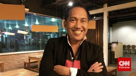 Dynand Fariz,Pendiri JFC dan Desainer Kostum Puteri Indonesia