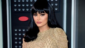 Justin Bieber Ingin Dunia Hormati Kylie Jenner