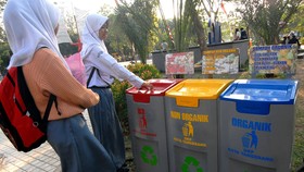 Tong Sampah Jerman Rp9 M, Pemprov DKI Bantah <i>Markup</i>