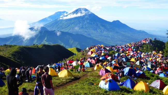 Walau wisata alam sudah pasti dilakukan di ruangan terbuka, namun protokol kesehatan demi mencegah penyebaran virus corona tetap wajib diterapkan.