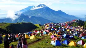 Spot Rawan Penularan Virus Corona saat Pendakian Gunung