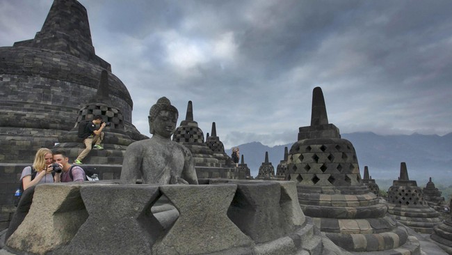 Bekerjasama dengan Fakultas Ilmu Budaya Universitas Gadjah Mada, Google kini bisa membaca teks dalam format bahasa Jawa.