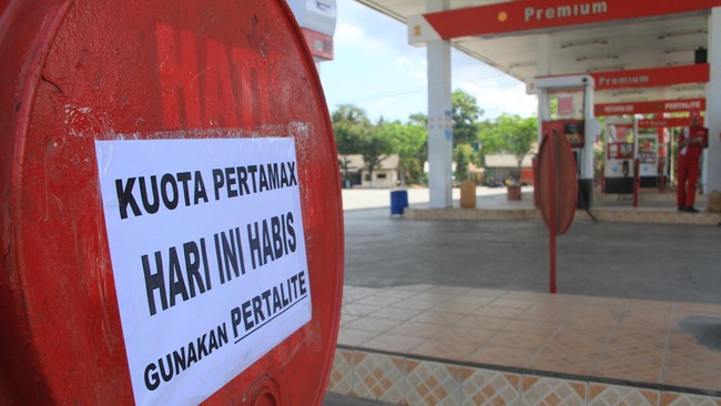 Realisasi penyaluran BBM khusus penugasan jenis premium per November 2015 sebesar 11,21 juta kiloliter (KL) atau 82 persen dari total kuota 13,64 juta KL.