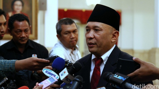 “Kepalanya sekarang sudah ada. Kalau sopirnya ada, masak kendaraan enggak ada?” kata Pratikno usai Teten Masduki dilantik jadi Kepala Staf Presiden.