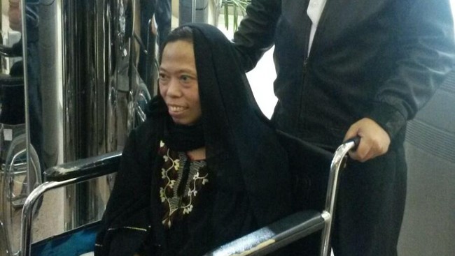 Satinah binti Jumadi Amad, WNI asal Ungaran, Jawa Tengah yang sempat terancam hukuman mati di Arab Saudi akhirnya berhasil pulang ke tanah air pada Rabu (2/9).