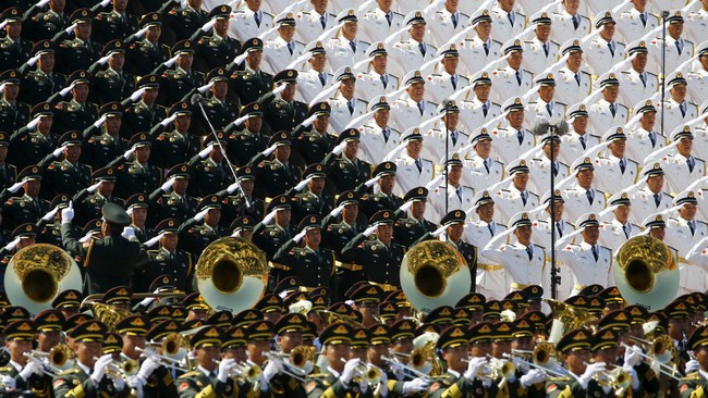 China membentuk tiga unit militer baru dan akan memperbarui perangkat militer serta memodernisasi struktur komando angkatan bersenjata.