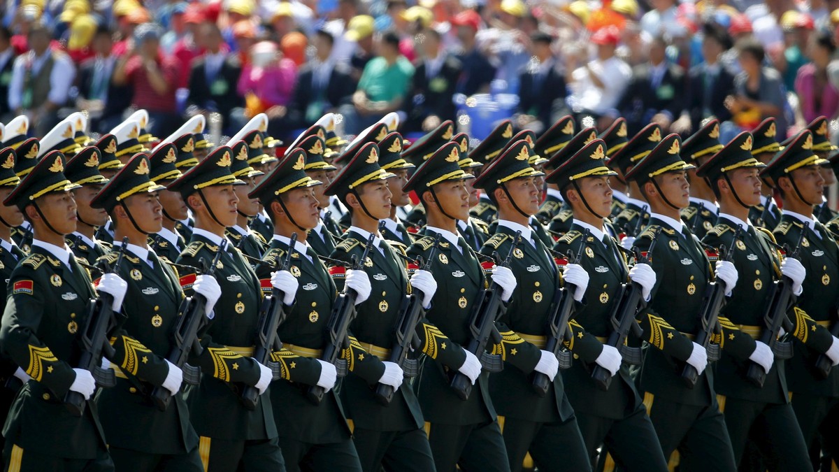 Parade Militer Peringati PD II, China Pamerkan Persenjataan